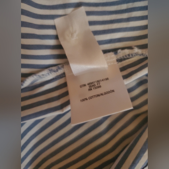 Simply Styled petites button down/up top - Picture 6 of 7